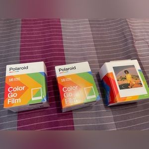 Polaroid color go film